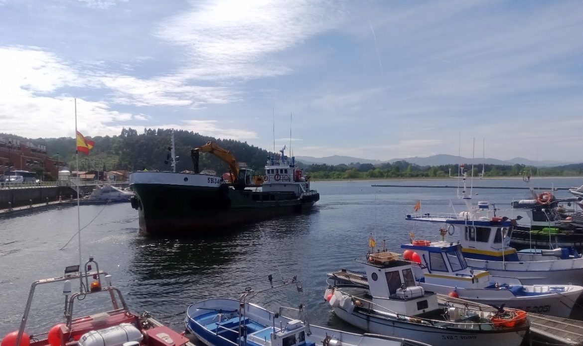 Seguimiento Ambiental del Dragado del Puerto de San Juan de la Arena (Asturias)